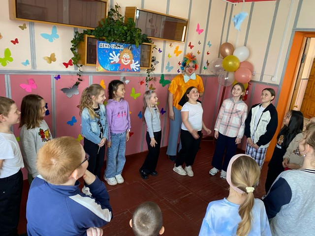 vokrug smeha 0204 03